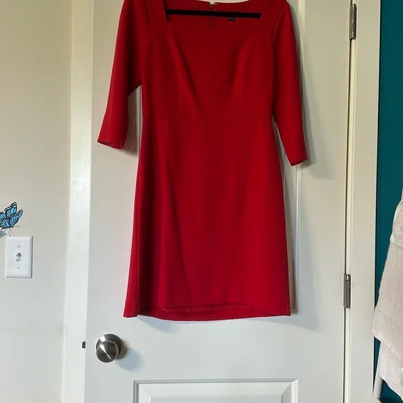 red ann taylor dress Ann Taylor Red Solid Pre-Owned Ladies Dress